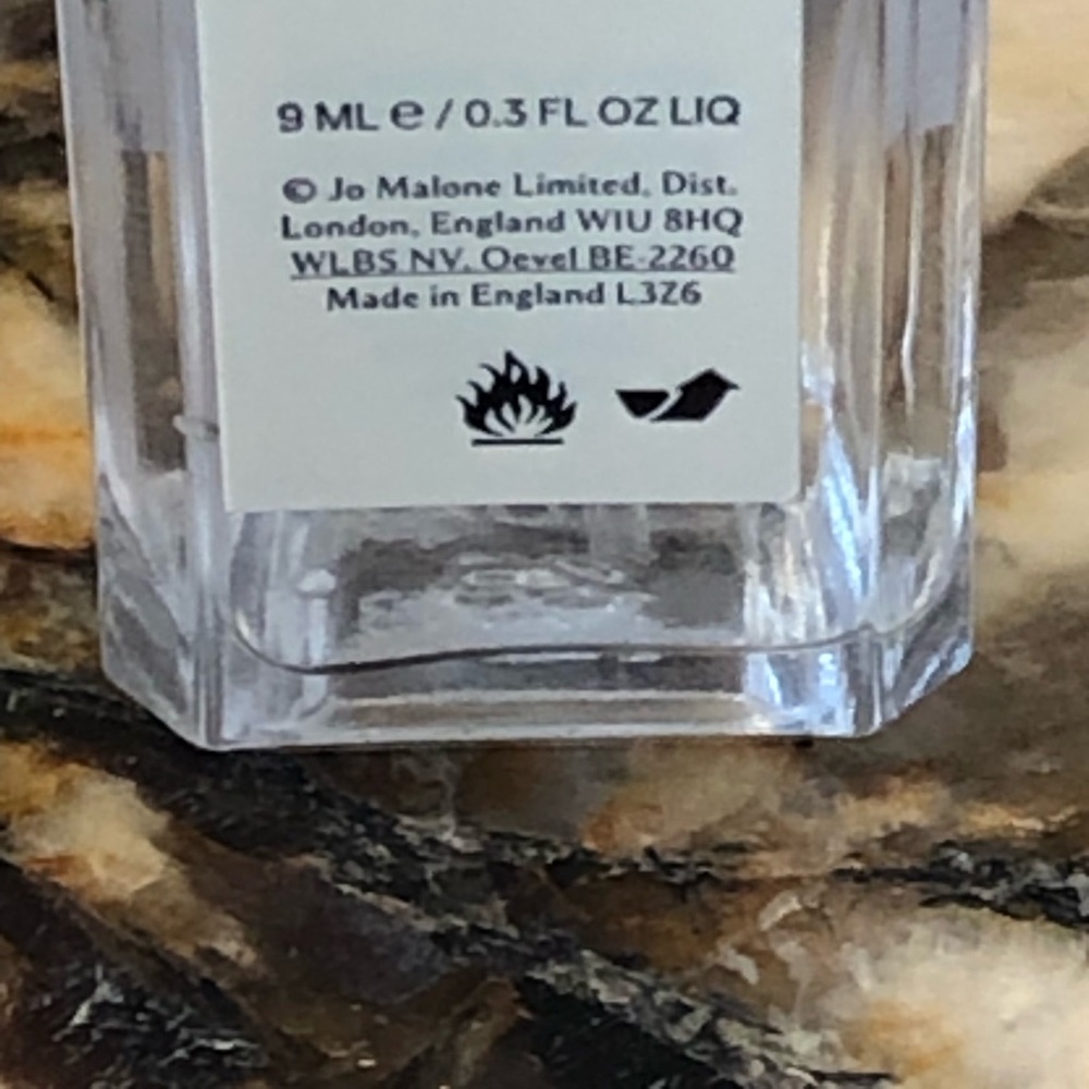 Jo Malone Raspberry Ripple 9ml Spray - Picture 3 of 4